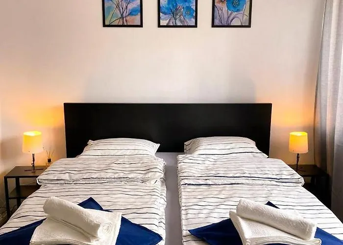 Twarda 66 Pokoje W Centrum WarszawyPensjonat