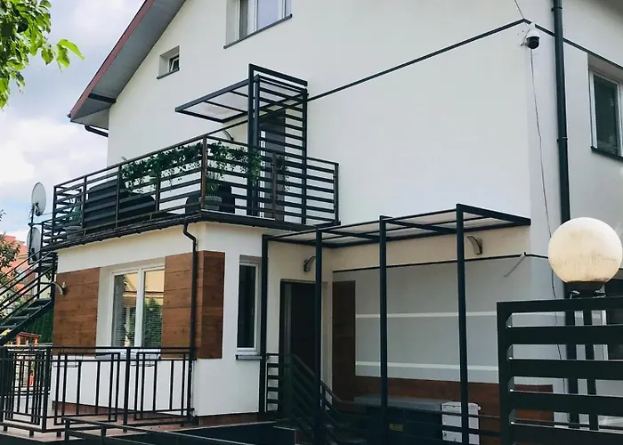 Pokoje Willa BielanyPensjonat